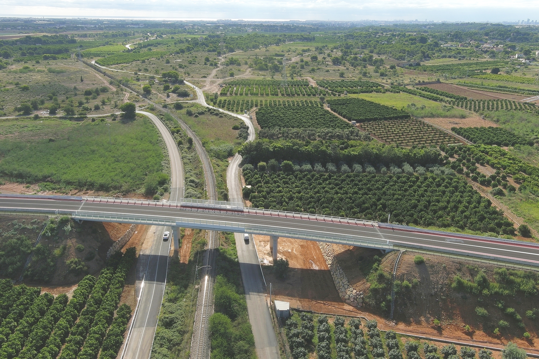 Puente sobre ferrocarril de FGV